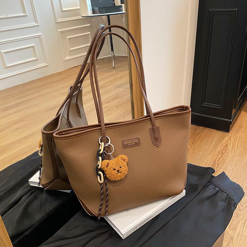 Large-capacity bag women's new casual shoulder bag high-end college student class commuting tote bag