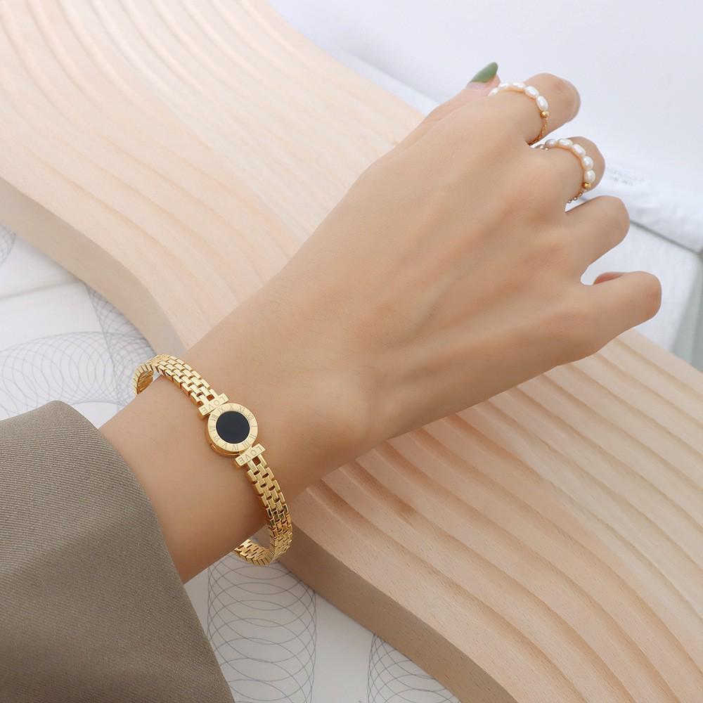 Rose Gold Roman Numeral Titanium Steel Bracelet for Women – Elegant, Versatile & Vintage European-American Style