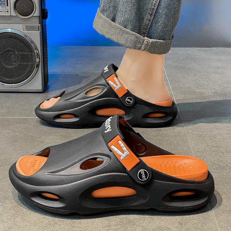 Sandali da uomo con zoccoli slip-on per esterni con stampa di lettere alla moda con colori assortiti, scarpe da passeggio casual per esterni