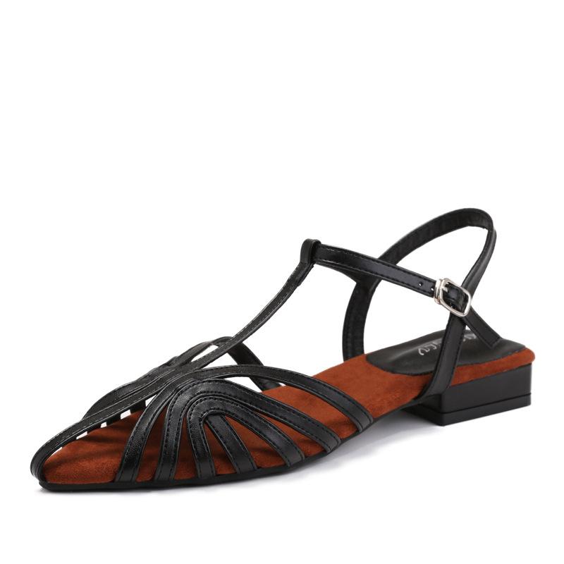 Woven low-heeled Roman shoes women's summer new fashion versatile open-toe sandals wear travel beach shoes