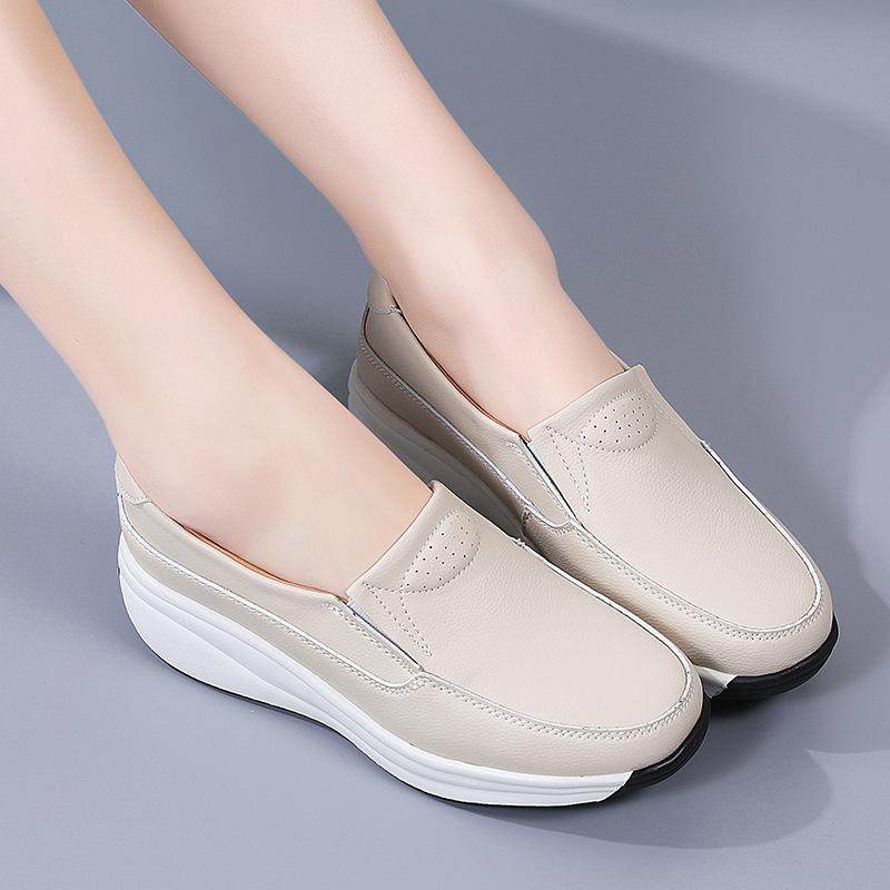 Fashion Women Flats Comfortable Loafers Shoes Woman Breathable Leather Sneakers Women Fashion Black Soft Casual Shoes Female2025