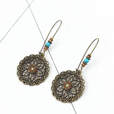 Runde Blume Retro Damen Ohrringe Schöne und einfache Freundinnen Ohrringe Schmuck