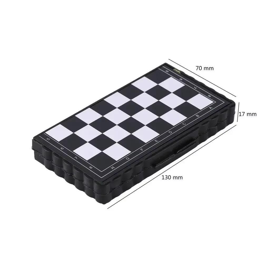 1 Box Of Foldable Magnetic International Chess Set With Plastic Chessboard Board Game , Ideal Tabletop Game For Family Gathering