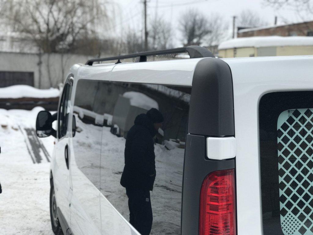 

Рейлінги Чорні Коротка, пластикові ніжки для Opel Vivaro 2001-2015 рр.