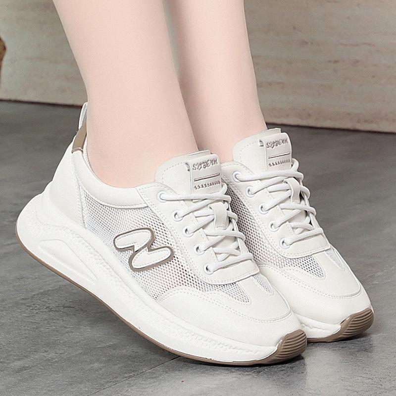 Casual Comfortable Shoes For Women In Summer New White Shoes For Women Lightweight Soft Sole Mesh Breathable Sneakers For Women