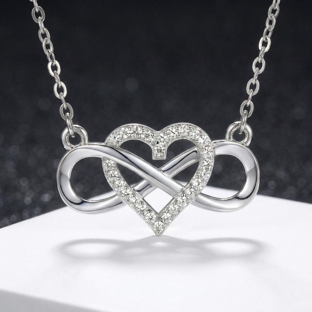 Popular Jewelry, Love 8-character Synthetic Zircon Necklace, Heart-shaped Pendant, Neck Chain, Niche High-end Necklace, Wholesale.