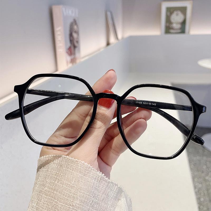 Ultra-lightweight Retro-style Square Eyeglasses for Prescription Glasses, Suitable for Both Men and Women.