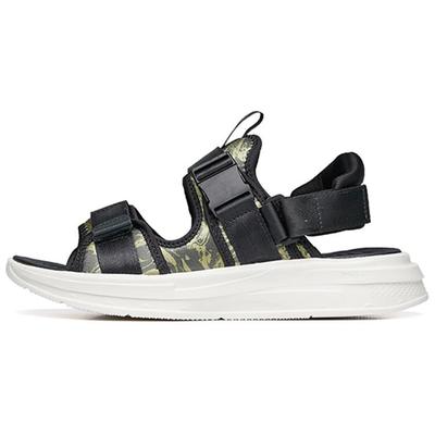 Herrenschuhe – Sandalen