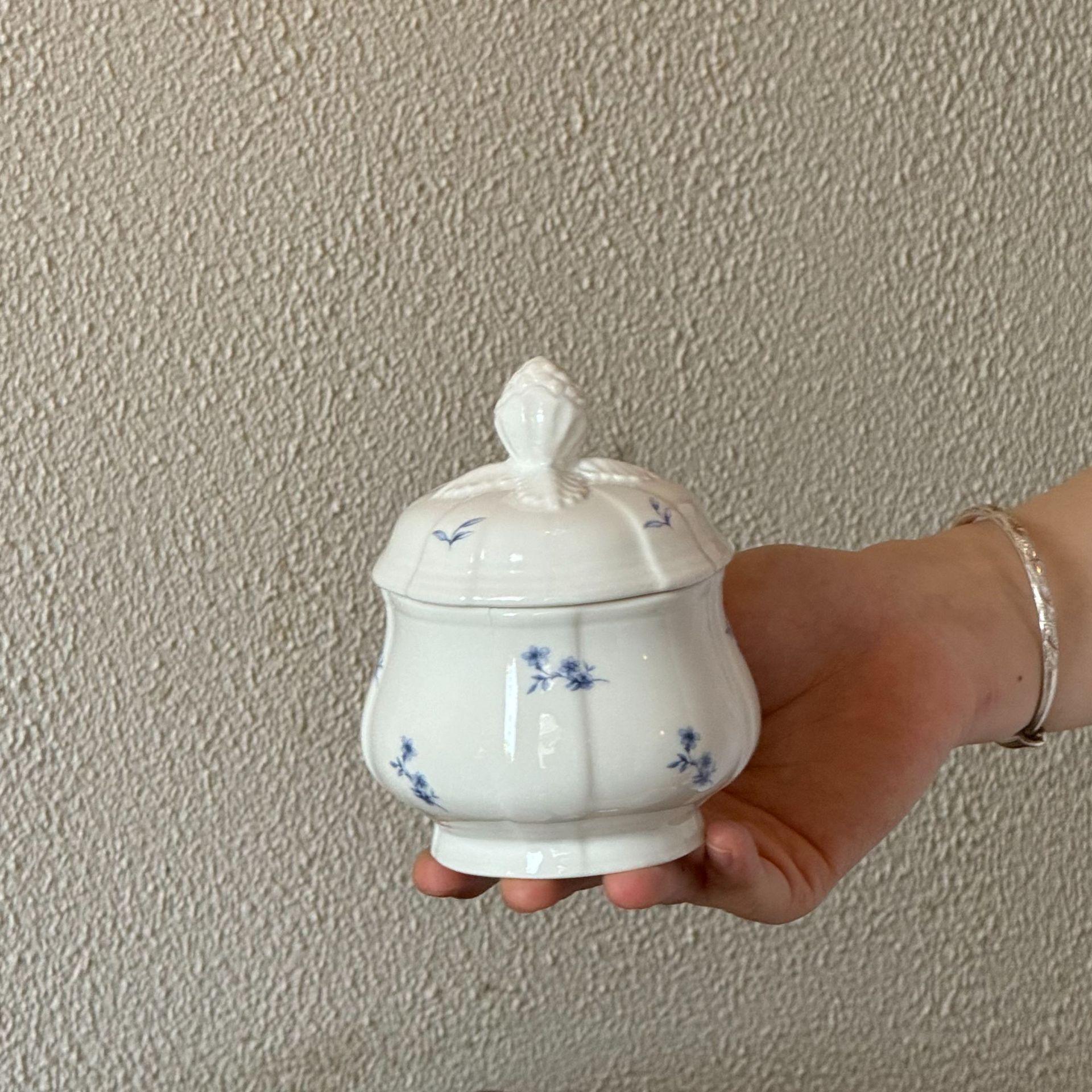 

Винтажная романтическая керамическая ручная чашка для кофе, десертная чашка, банка для ароматерапевтической свечи, банка для сахара, банка для чая небесно-голубой