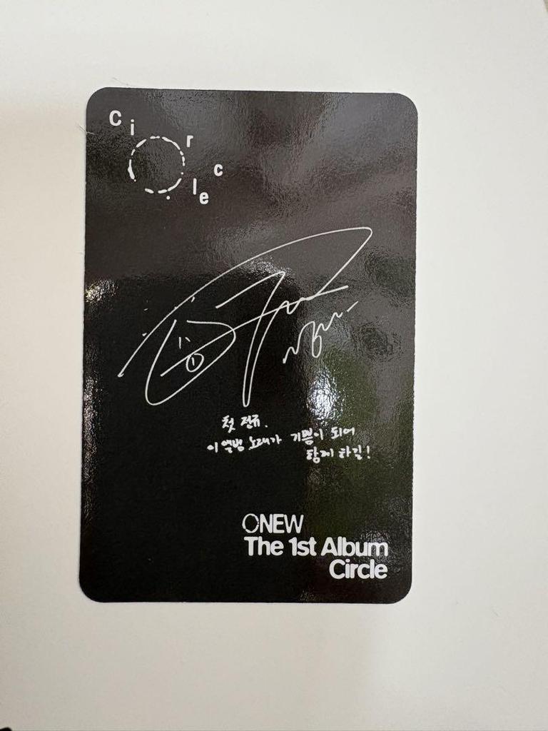 [USED] ONEW 1st Album Circle with Photocard