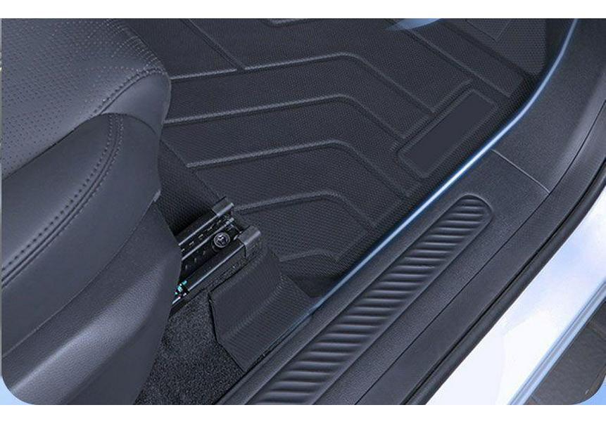 New Yueye PLUS TPE Floor Mats: Full Coverage for Baojun Driver's Side & Trunk