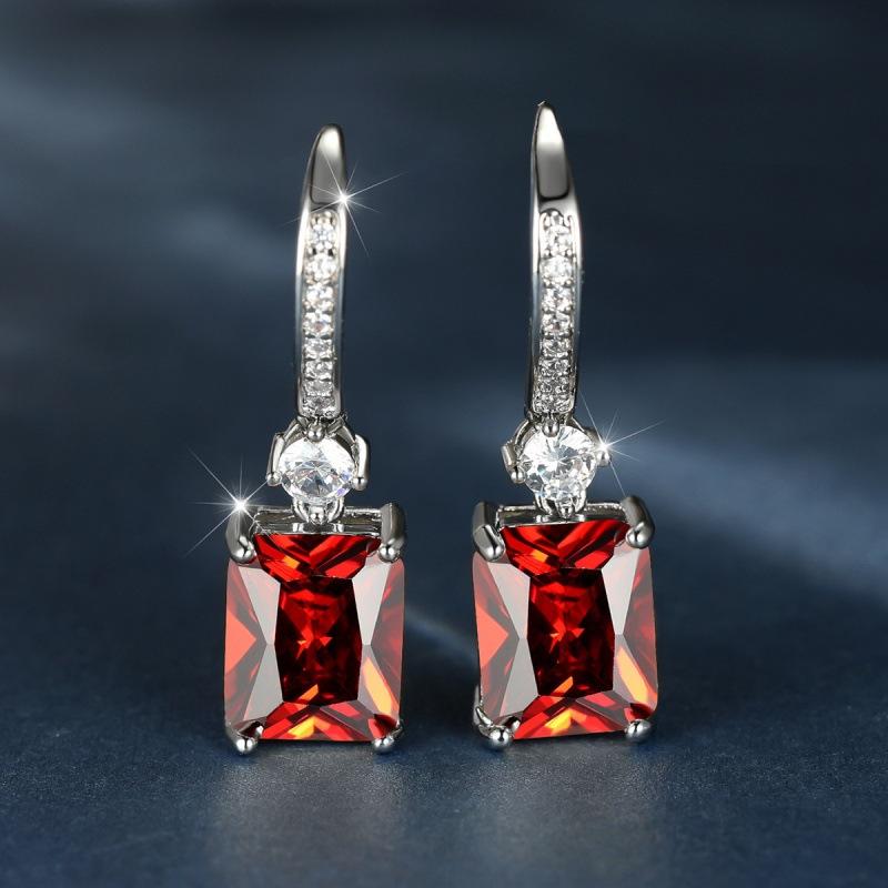Wish explosive platinum micro-inlaid zircon square diamond quadrilateral stud earrings couple light luxury temperament jewelry