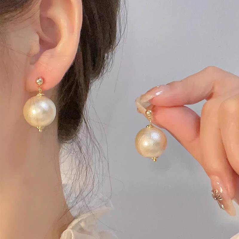 

Элегантный комплект сережек-цветов: Серебряная игла S925, роскошный и нишевый дизайн A1279 (One pair) золотой