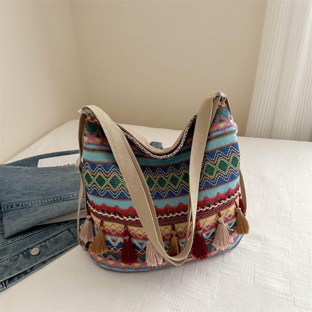 Tassel Ethnic Style Backpack Large Capacity Bohemian Shoulder Bag Simple Fringe Shoulder Bag  Women