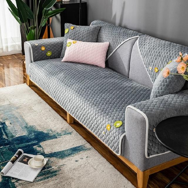 

Plush-touch Sofa Cushion Four Seasons General Thickened Couch Cushion Towel Cover Living Room Decoration Furniture Rug 1 2 3 4 Seat 70x70cm серый