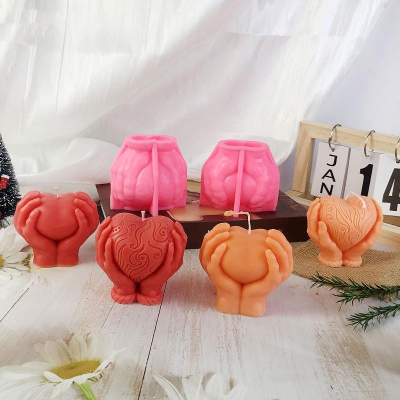 3D Heart Shape Candle Molds Hand Holding Heart Silicone Molds for Candle Making DIY Aromatherapy Candle Decoration