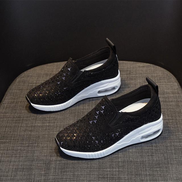 

Новинка 2024 года, 6 см, удобная обувь на синтетической платформе на танкетке, весна-лето, удобная брендовая модная обувь, массивные кроссовки, блестящие повседневные туфли-лодочки 35 чёрный