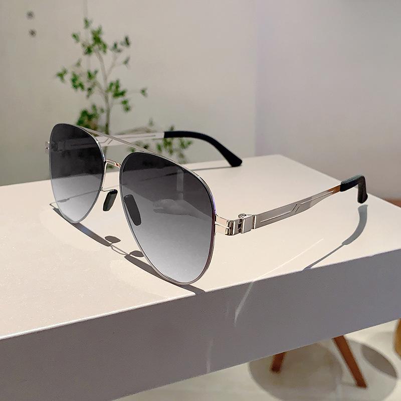 Classic Pilot Durable Metal Metal Sun Glasses Glasses Ladies For Men Male Trend Classic Sun Eyeglasses Luxury Designer Style Style Punk Popular