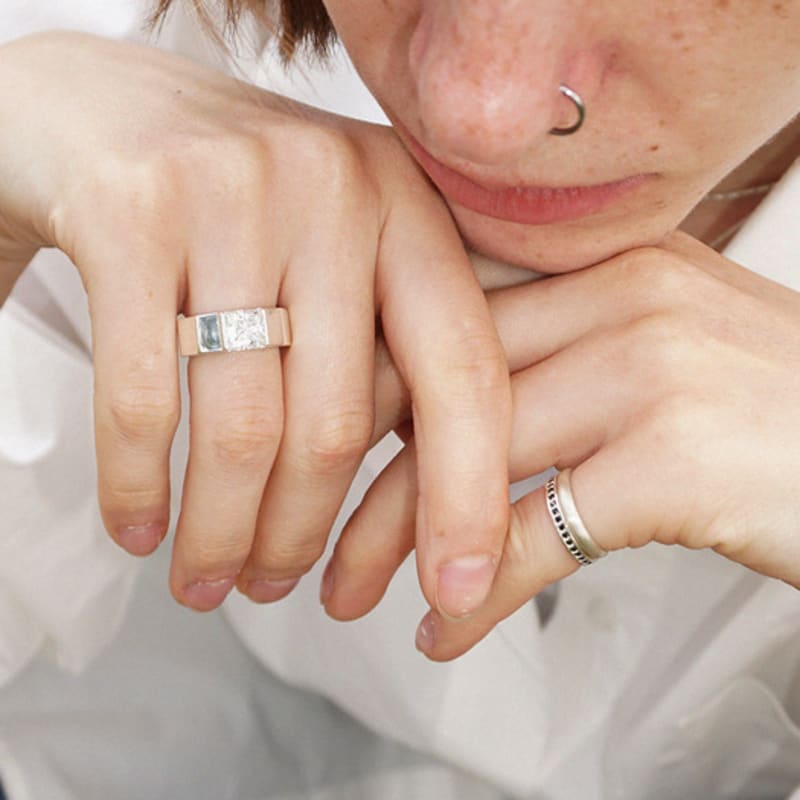 OURPIERRE PACE GUARD RING SILVER BLACK