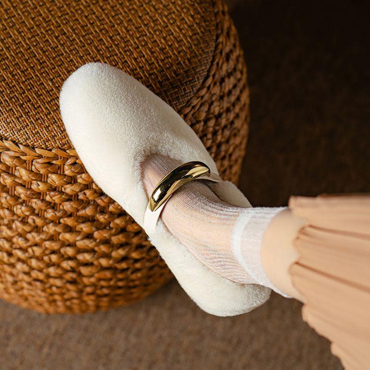 Fashion New Rivet Pearl Sheep Fur One piece Retro Suede Single Shoes Girls Cute Round Head Mary Jane Suede Warm Women's Shoes Size 40