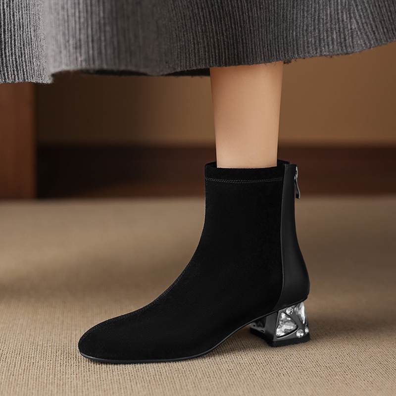 Krazing Pot Cow Suede Nubuck Winter Round Toe Chelsea Boots Med Heels Zipper Crystal Heels Women Ankle Boots