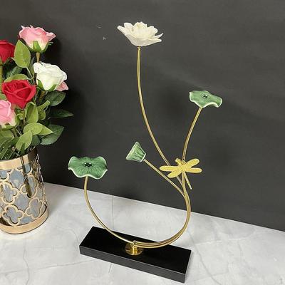 Escultura de Flor Estatua de Loto Obra de Arte Realista Regalo de Cumpleaños Adorno Figura de Cerámica para Chimenea