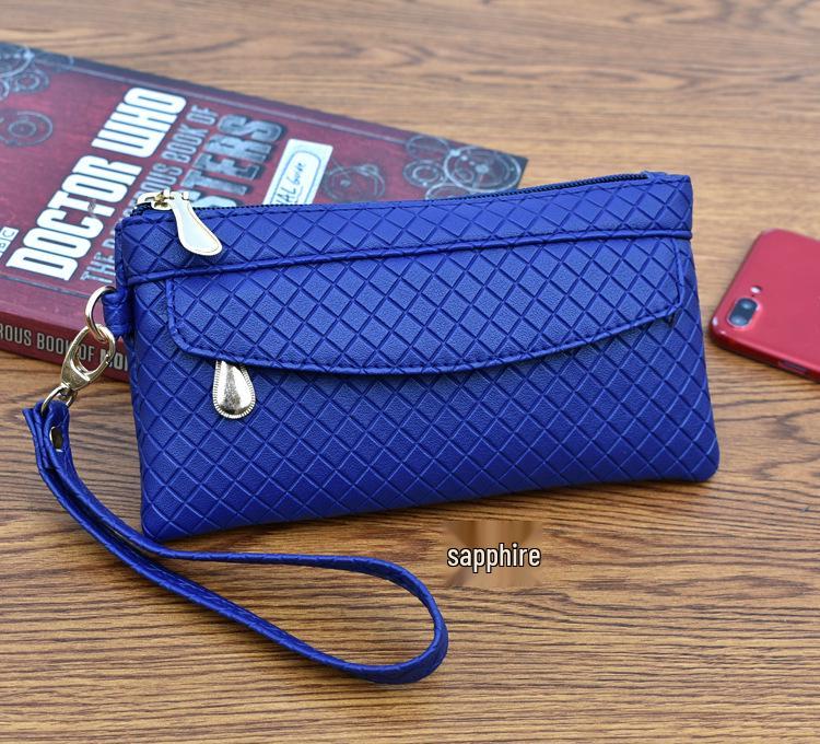 Women’s Embossed Plaid Clutch: Stylish Korean-Inspired Small Bag for Grocery Shopping