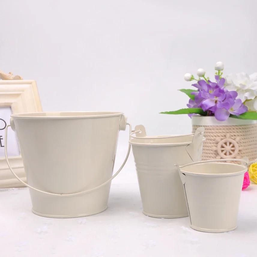 1pc Mini Metal Iron Flower Pot with Handle Hanging Balcony Garden Office Planter Mini Bucket Candy Basket Home Decor