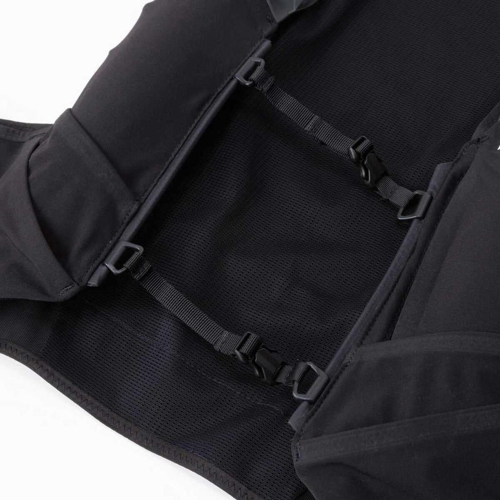 North Summit Run Race Day Weste 8 NM62326 [Das Gesicht]