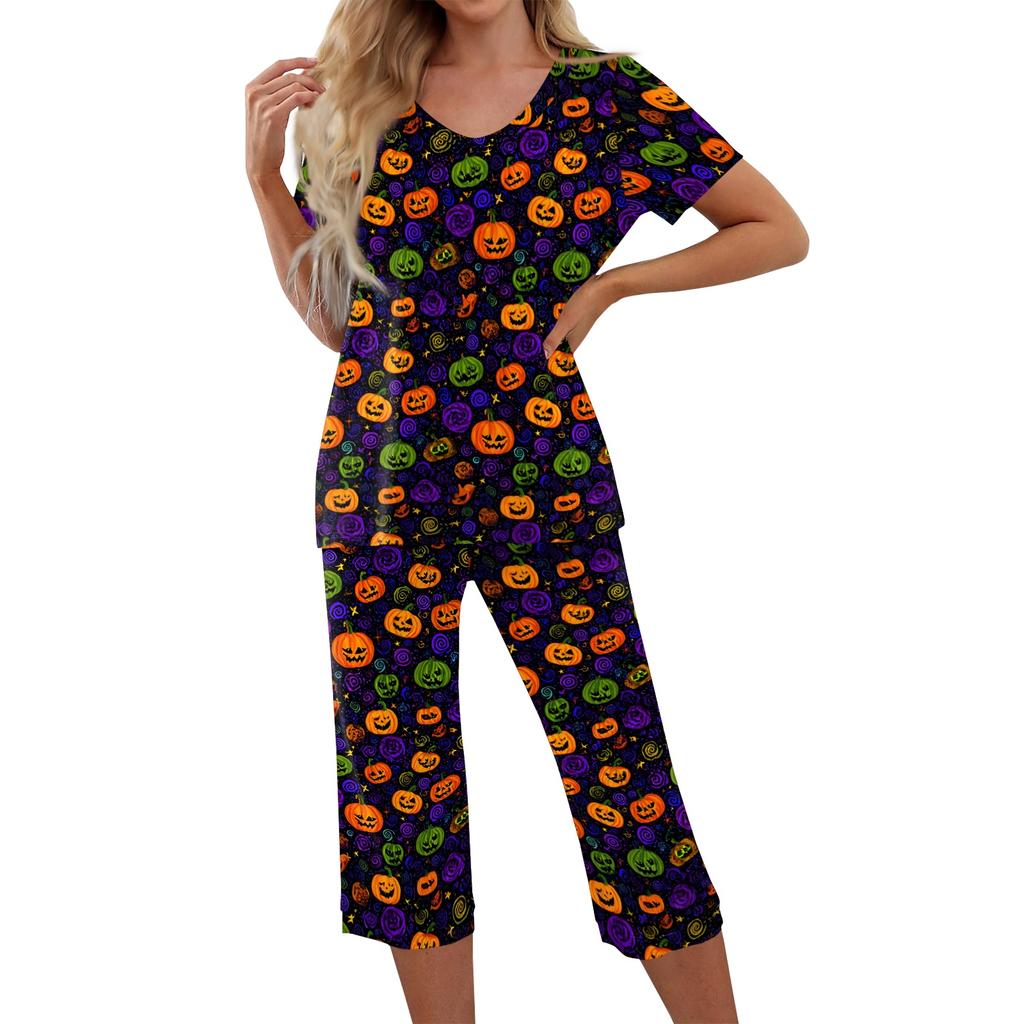 Women's Two Piece Halloween Print Lounge Set Short Sleeve Top with V Neck and Capri Pants Casual Sleepwear Pajama Set for Relaxed Fit