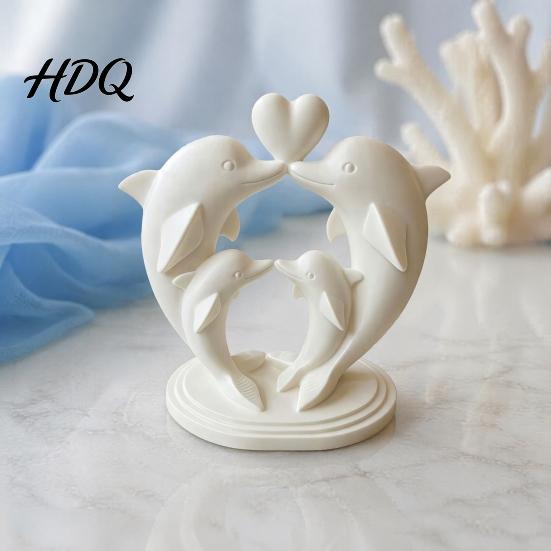 3D Printed Pla Art for Bedroom Dolphin Family of Four Ornament with Heart Design Minimalist Small Figurines Photo Props Desktop Animal Sculpture Home