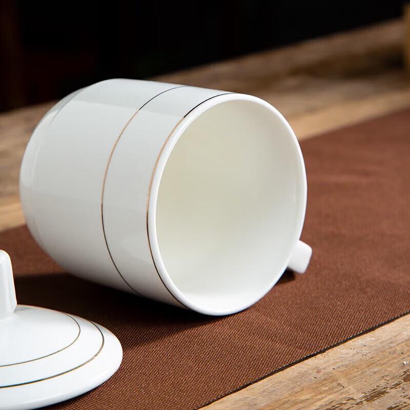 Boyiduo Small Ceramic Office/Conference Cup Set with Lids