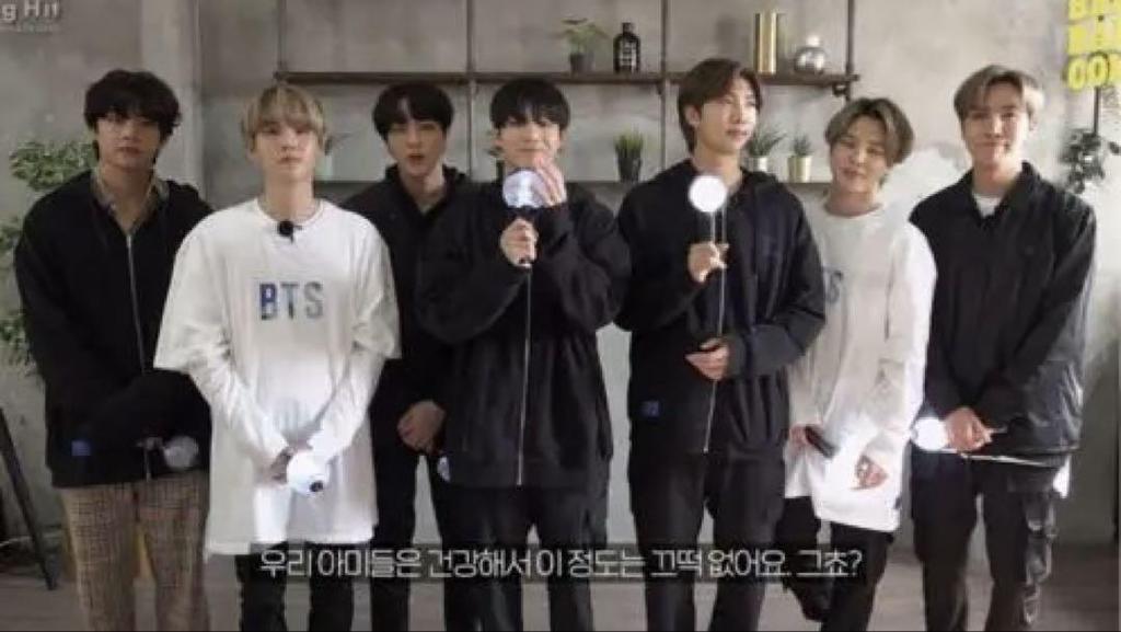 [USED] BTS MAP OF THE SOUL TOUR T-SHIRT L White