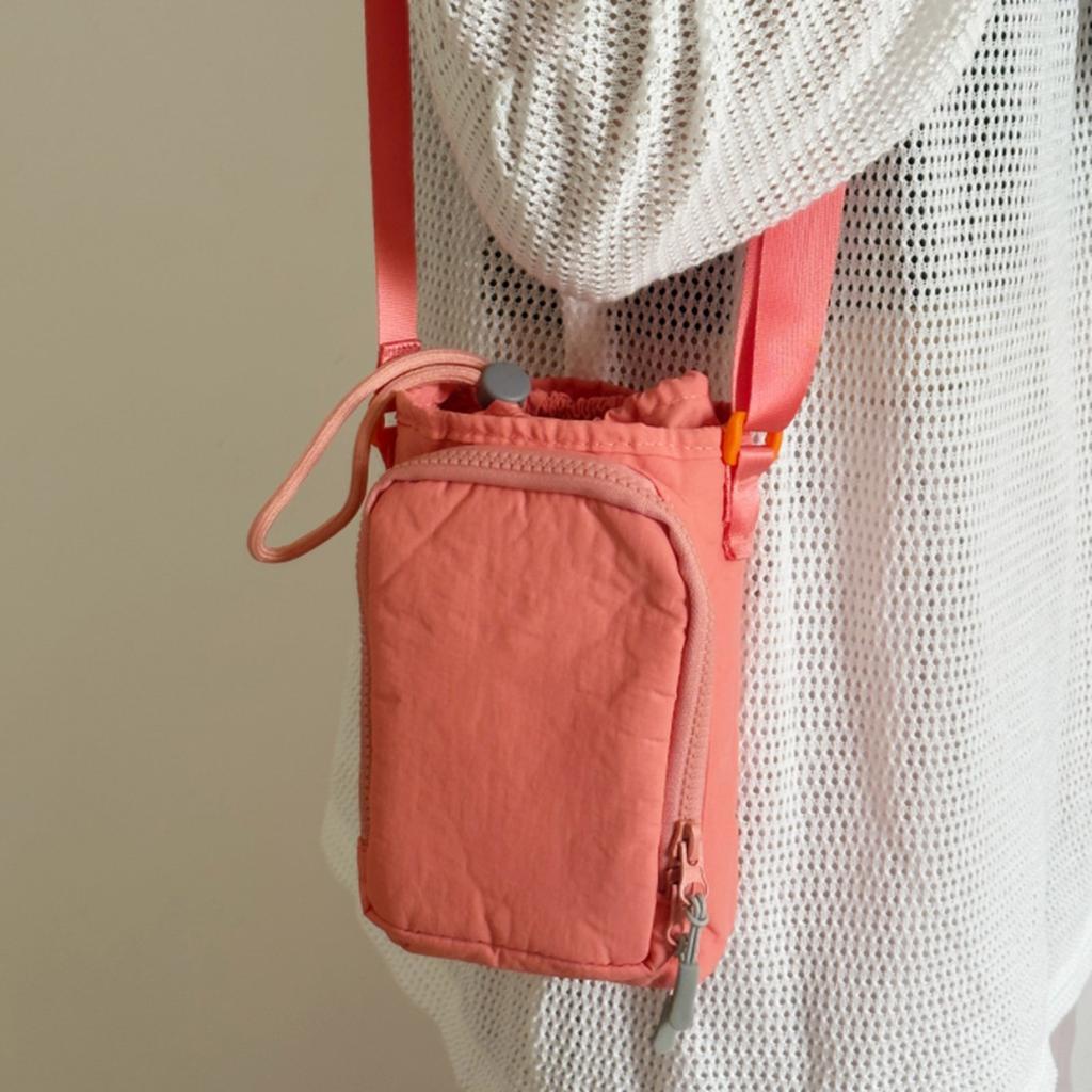 Nylon Water Bottle Holder with Shoulder Strap Water Bottle Carrier Sling Bag with Phone Pocket Crossbody Bag Unisex