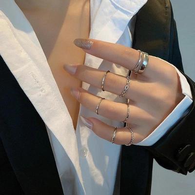 Summer Hot Selling Fashion Metal Hollow Round Opening Women Finger Ring for Girl Wedding Rings Jewelry Accessories for Women