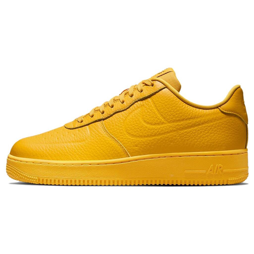 

Кроссовки Nike Air Force 1 Low 07 Pro-Tech Waterproof University Gold(ФБ8875-700) 40.5