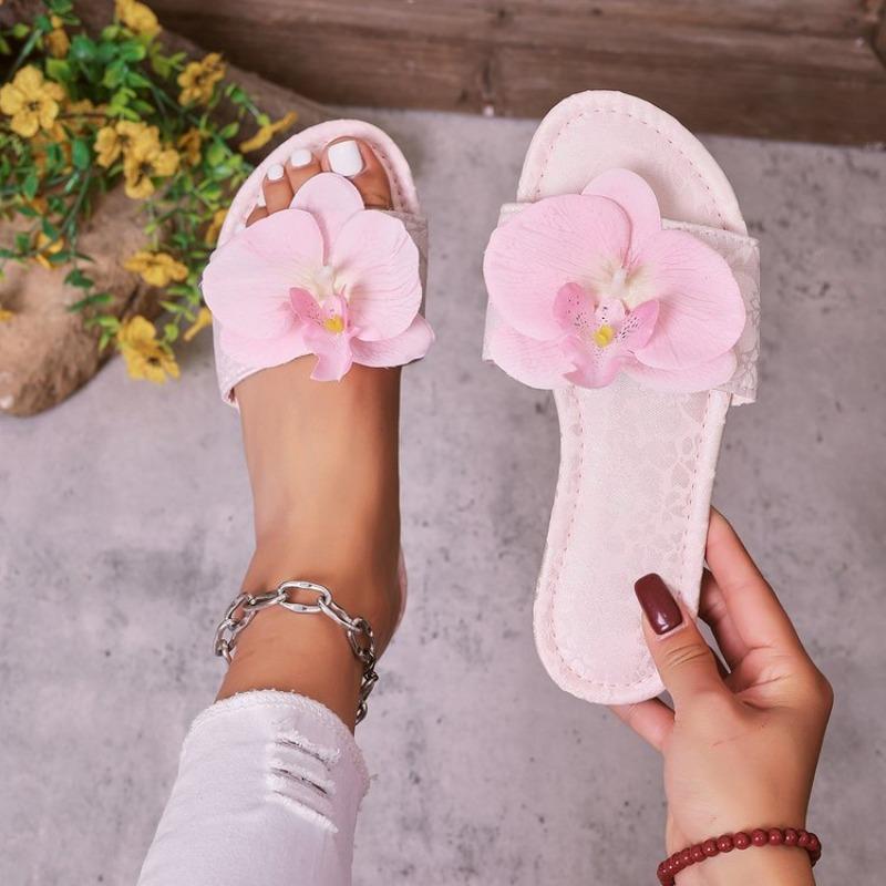 Luxury Pink Flower Holiday Beach Slippers Women 2026 Summer Comfortable Flat Heel Designer Sandals Plus Size 43 Woman's Sandals