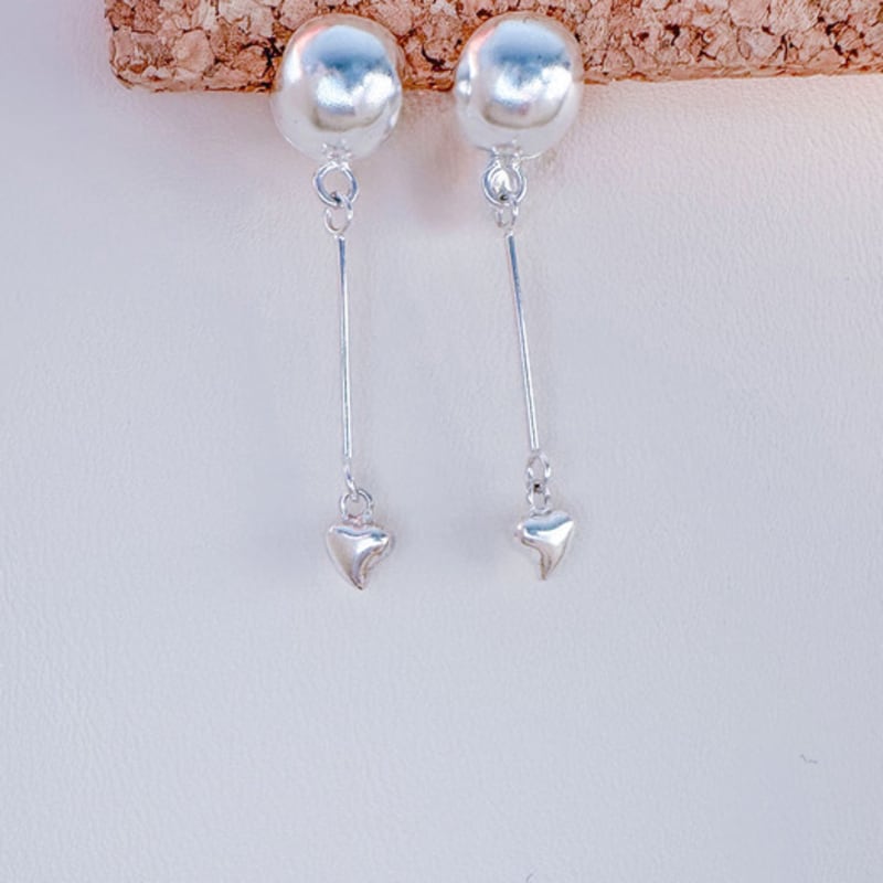 DENERJA TINKLING ONE-TOUCH EARRING