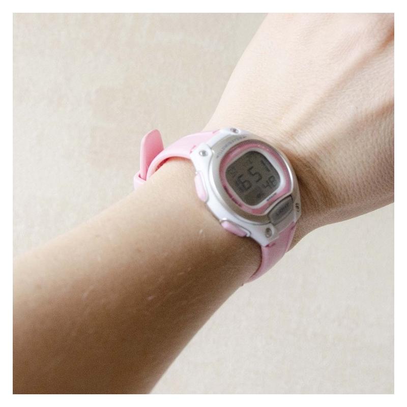 Casio CASIOYOUTH Series-Disc Digital Display Series Retro Sports Trend Quartz Movement Resin Strap Japanese and Korean Watch Women's LW-203-4AVDF