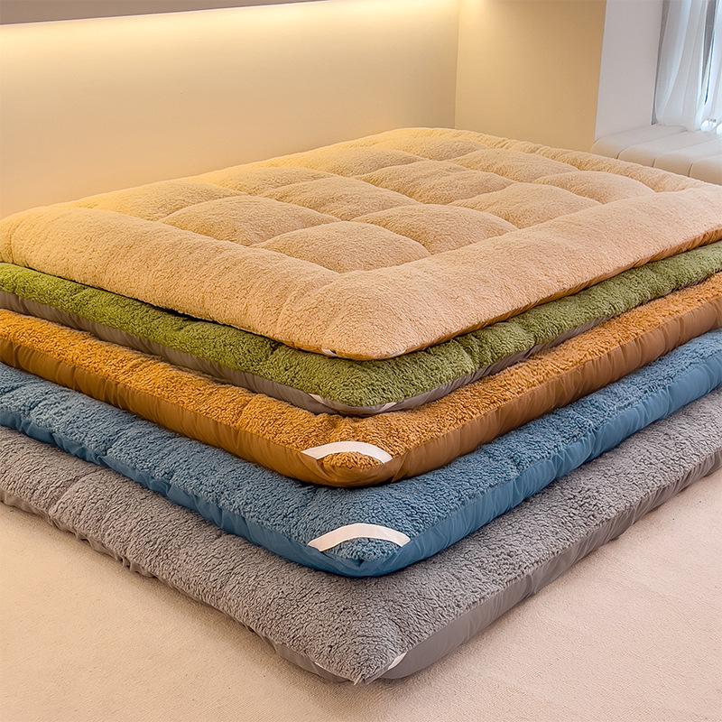 Thickened Lambswool Fleece Mattress Pad - Soft Winter Tatami Sponge for Dormitory Single Bed