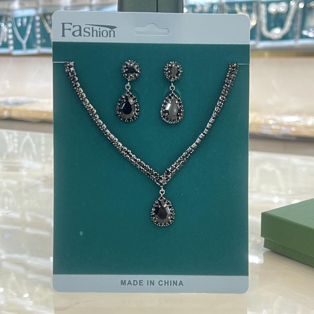 Sezon ślubny Moda damska Łańcuszek z pazurkami miedzianymi Naszyjnik z kroplą wody Kolczyki Bransoletka Zestaw biżuterii Weselny Bankiet Festiwalowy Prezent