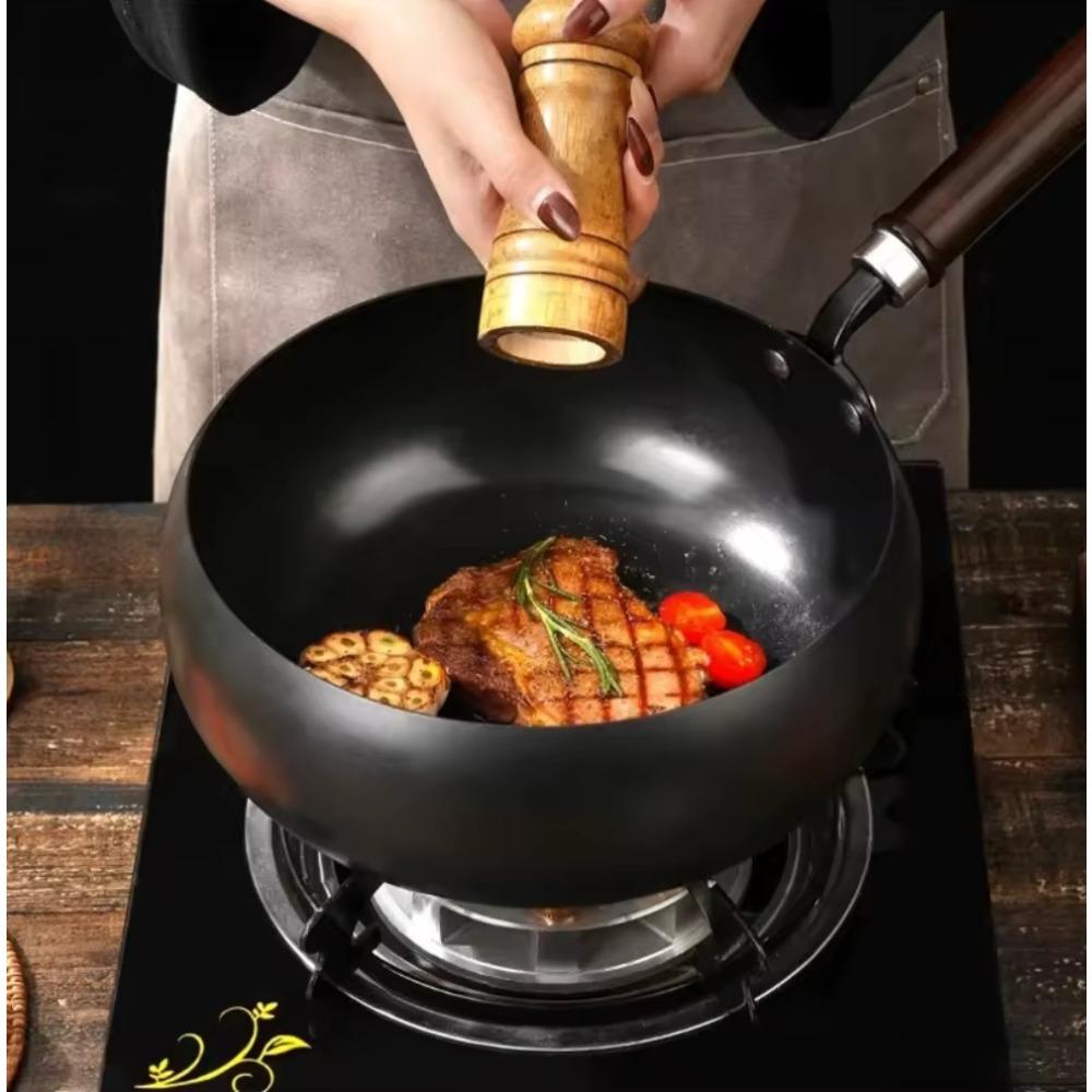 9.5 Inch Carbon Steel Wok Pan Nonstick Wok No Coating Gas Boiling Stir Fry Pan for Camping Home Stovetop Induction Cooker