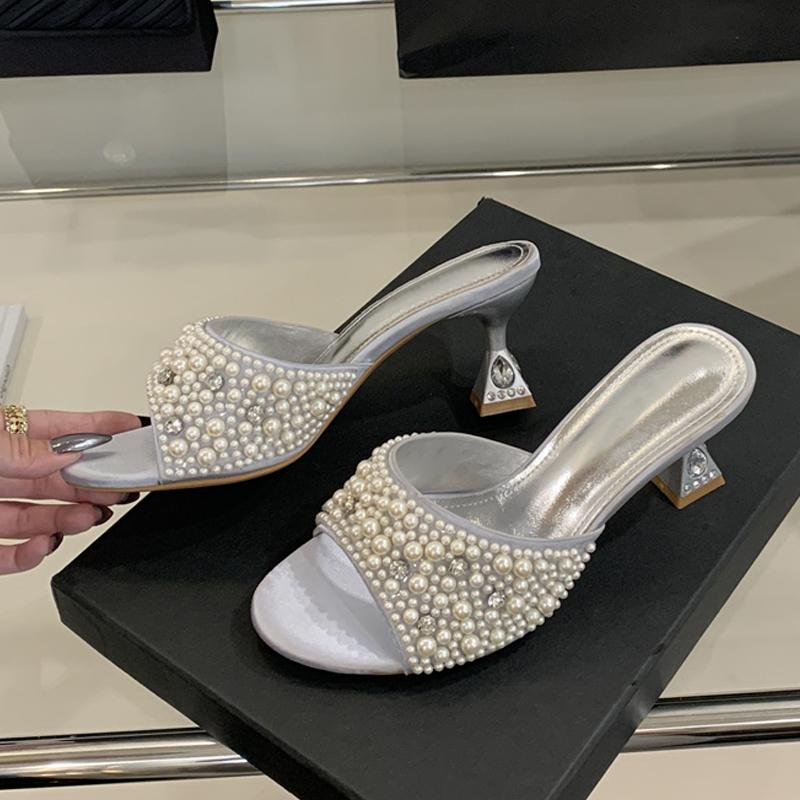 Summer Fashion White Pearl Women Slippers Sandals Open Toe Crystal Rhinestone Low Heels Mules Female Party Dress Shoes