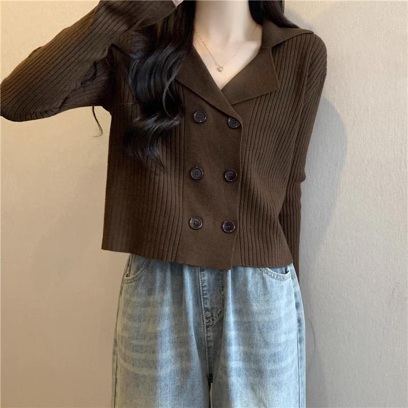 

Irregular POLO neck black shirt women s autumn fat sister thin short knitted sweater One size