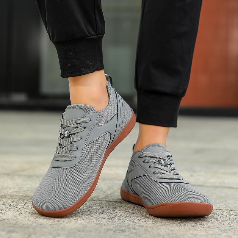 Breathable Knitted Women's Walking Shoes Wide Toe Cross Training Sneakers Men Fitness Gym Exercise Sports Shoes