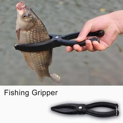 Fishes Control Device ABS Plastic Clamps Outdoor Fishing Lip Grip Tool Controller Lure Fish Clamp Non-slip Gripper Supplies