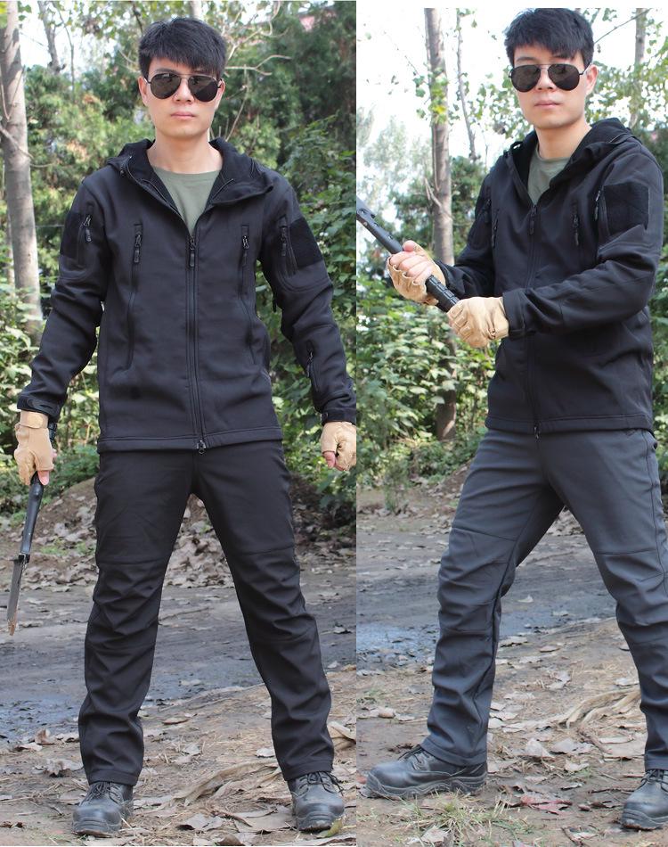 Men's Tactical Waterproof Camouflage Softshell Jacket - Warm Fleece Windbreaker for Outdoor Workwear