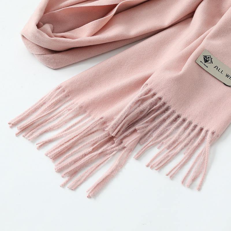 High-End Women's White Cashmere Wool Scarf Shawl - Winter 2025 Collection