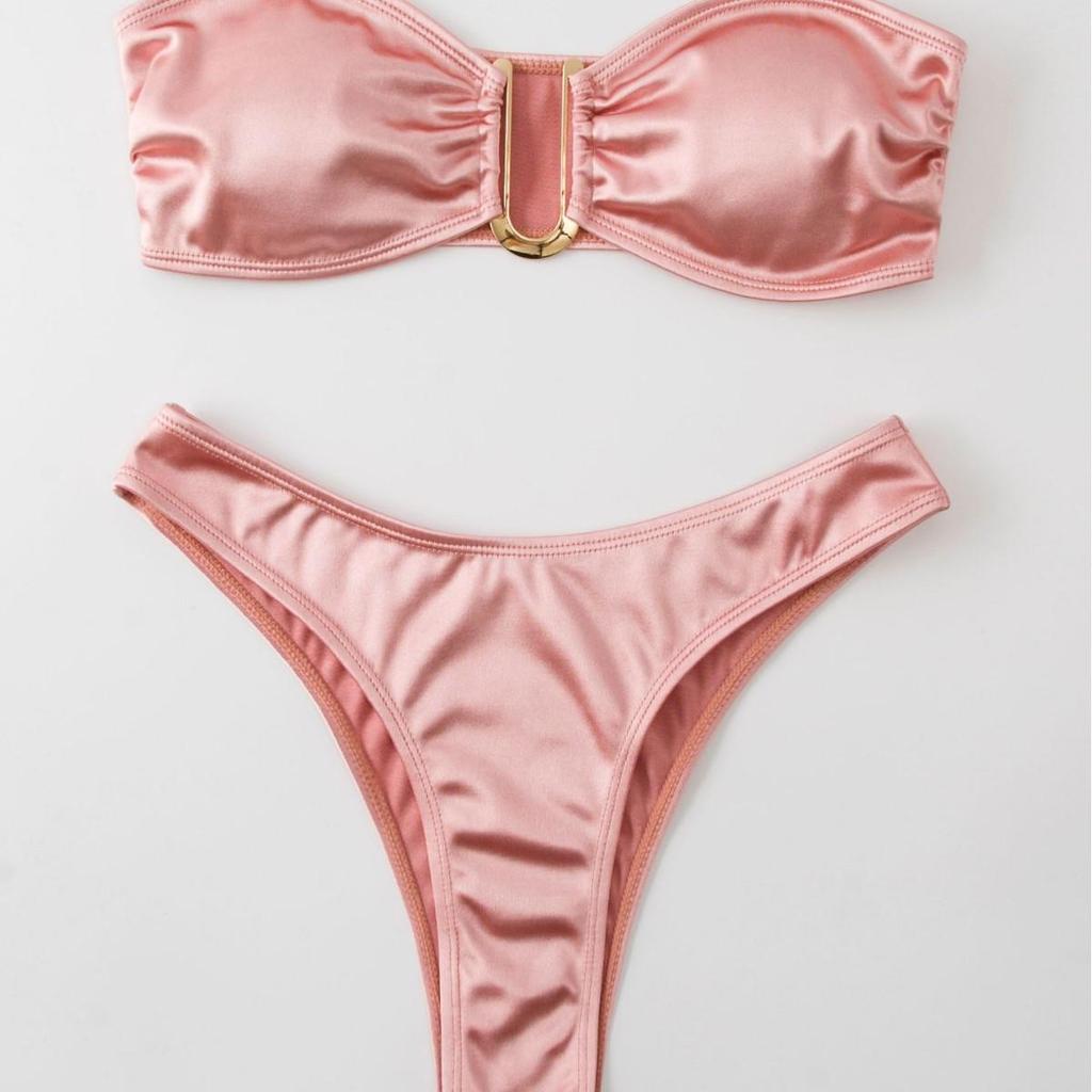 2024 Women's European & American Swimwear: New Sexy U-Shape & V-Shape Metal Bikinis in Stock