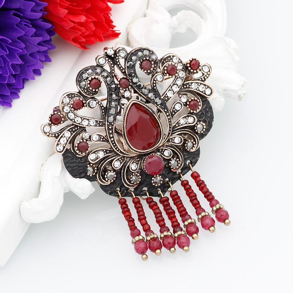 Vintage Bead Resin Brooch Jewelry Antique Gold Color Black Paint Hollowed-out Flowers Ethnic Wedding Badge Gift